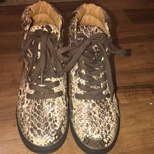 Vintage Beau & Ashe Snake Skin Pattern Platform